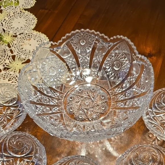 Vintage Imperial Serving Bowl And EAPG Desert Bowls - Picture 7 of 11